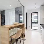 Soft Cloud 1br In Business Area * Bucareste