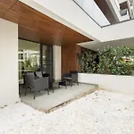 Soft Cloud 1br In Business Area Apartamento