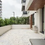Soft Cloud 1br In Business Area Apartment *