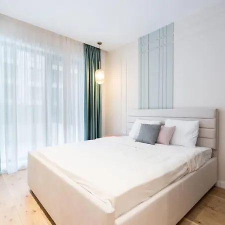 Soft Cloud 1br In Business Area Appartement Boekarest