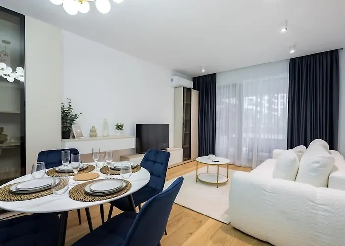 Soft Cloud 1br In Business Area