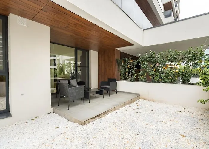 Soft Cloud 1br In Business Area Appartement