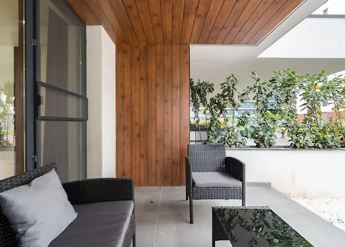 Apartman Soft Cloud 1br In Business Area