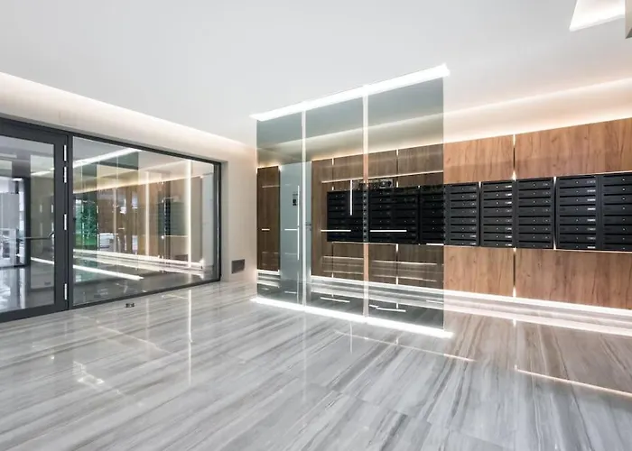 Soft Cloud 1br In Business Area Bucarest