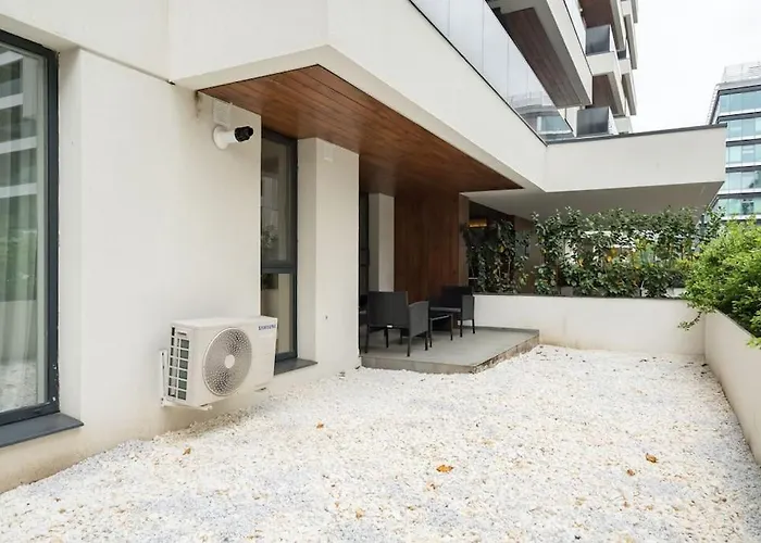 Soft Cloud 1br In Business Area Apartman *