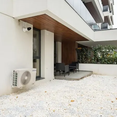 Soft Cloud 1br In Business Area شقة *