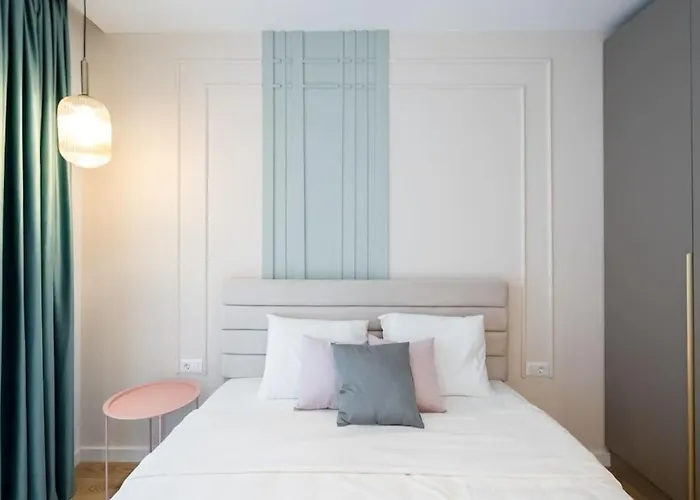 Soft Cloud 1br In Business Area * Bukareszt