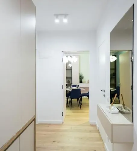 Soft Cloud 1br In Business Area Bukareszt