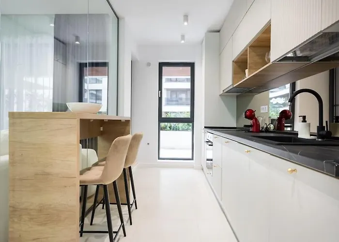 Soft Cloud 1br In Business Area Apartment Bukarest